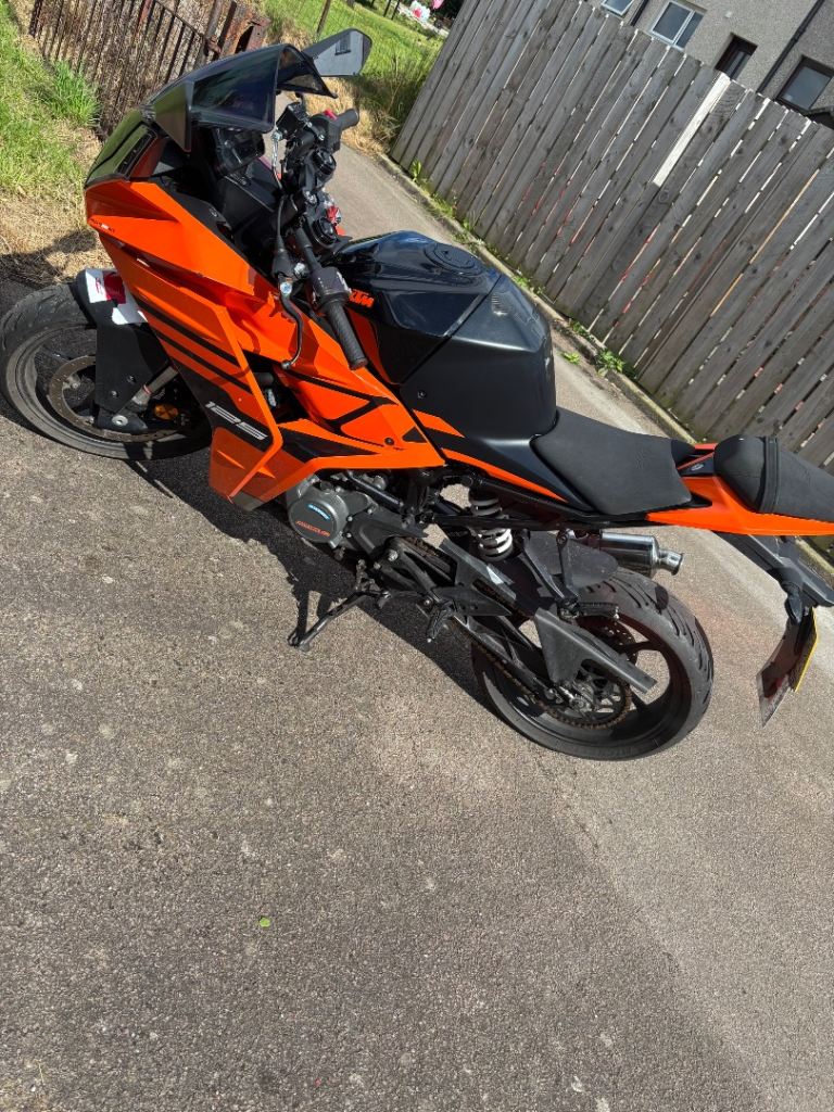 KTM, RC, 2024, 125 (cc)