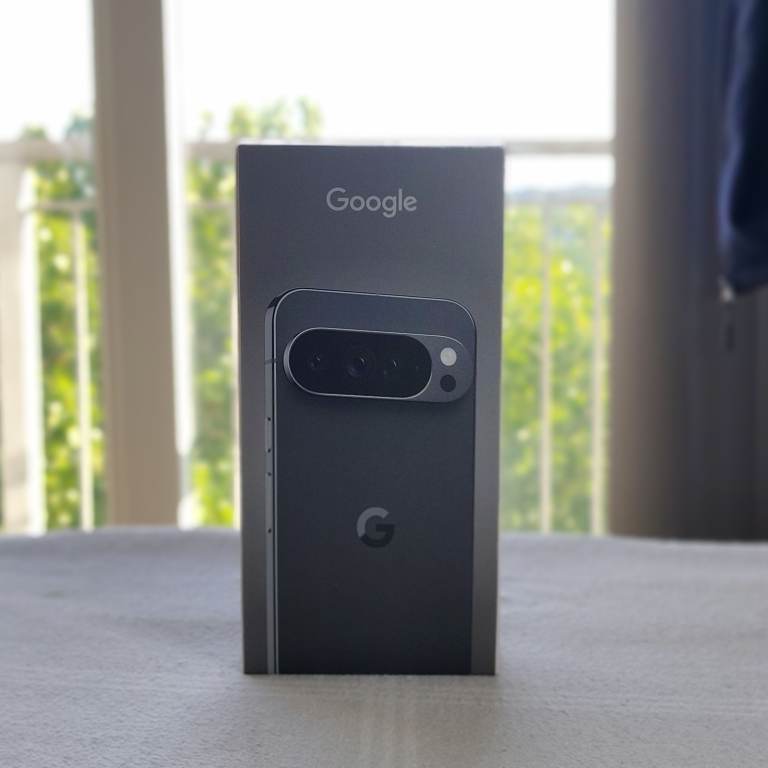 Google Pixel 10 Pro XL Black • 256 GB • Physical SIM + eSIM • Obsidian • Sealed • New