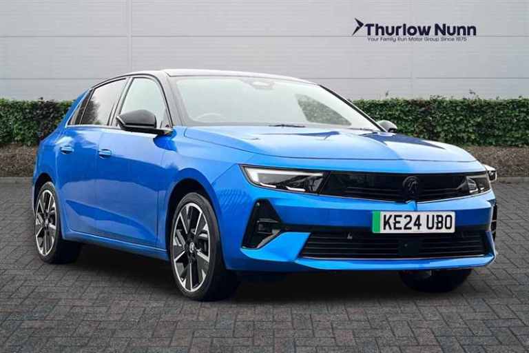 2024 Vauxhall Astra 54kWh Ultimate Hatchback 5dr Electric Auto (156 ps) Hatchback Electric Automatic
