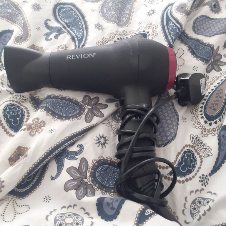Hairdryer 