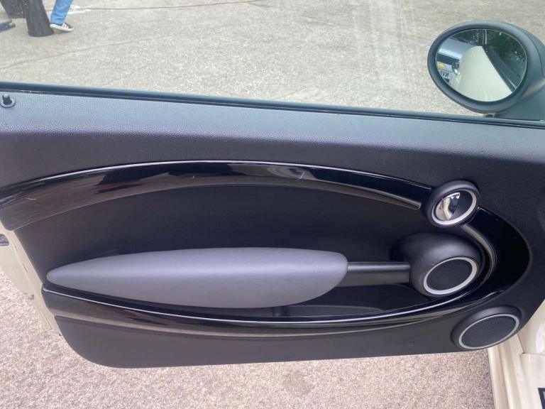 2011 MINI Hatch 1.6 One 3dr Hatchback Petrol Manual