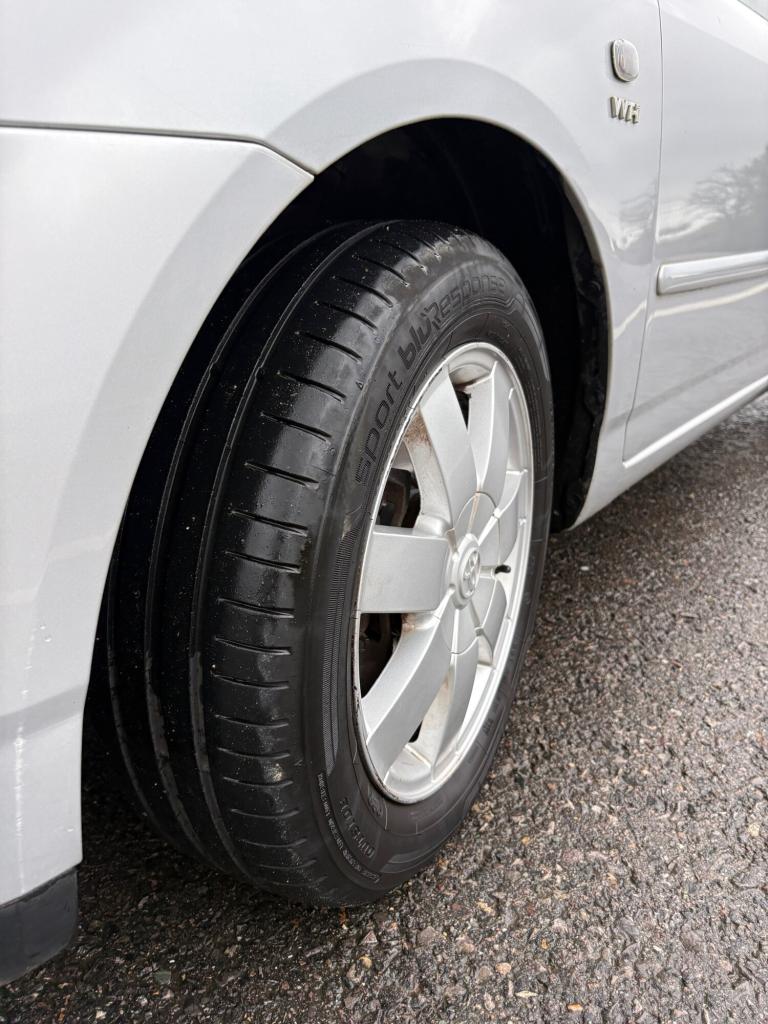 2004 Toyota Corolla 1.6 VVT-i Colour Collection 5dr Auto HATCHBACK Petrol Automatic