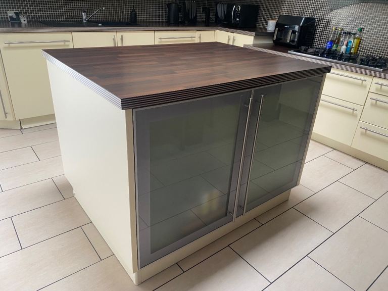 Kitchen Island