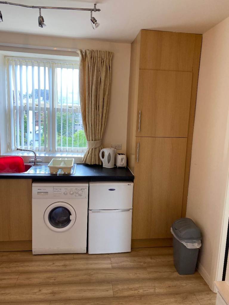 S7  STUDIO  APARTMENT F/F & EQUIPPED