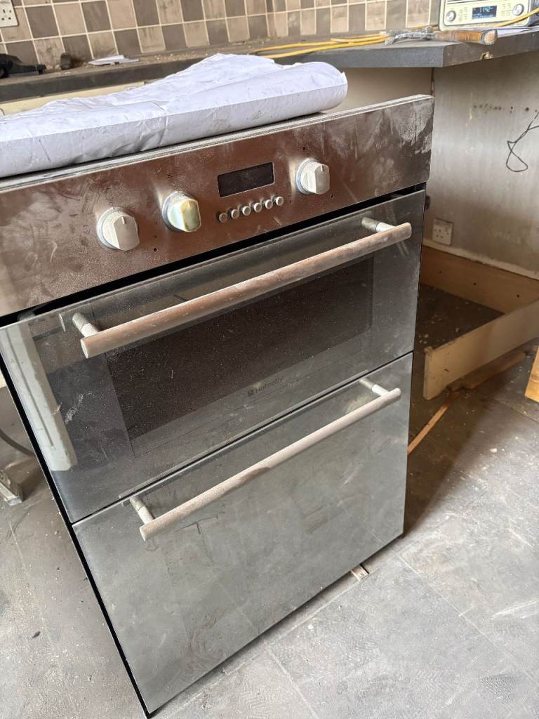 Fully working electric cookers oven and grill  free to good home