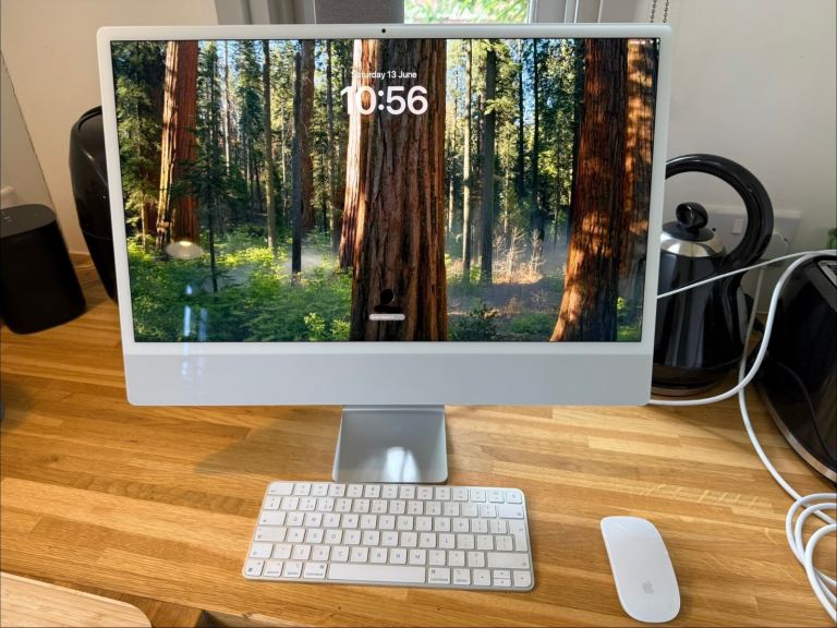 iMac M1, boxed and great condition 