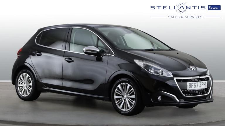 2017 Peugeot 208 1.2 PureTech Allure Hatchback 5dr Petrol Manual Euro 6 (82 ps) Hatchback Petrol ...