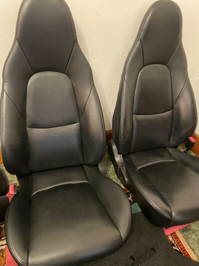 Mazda mx5 seats