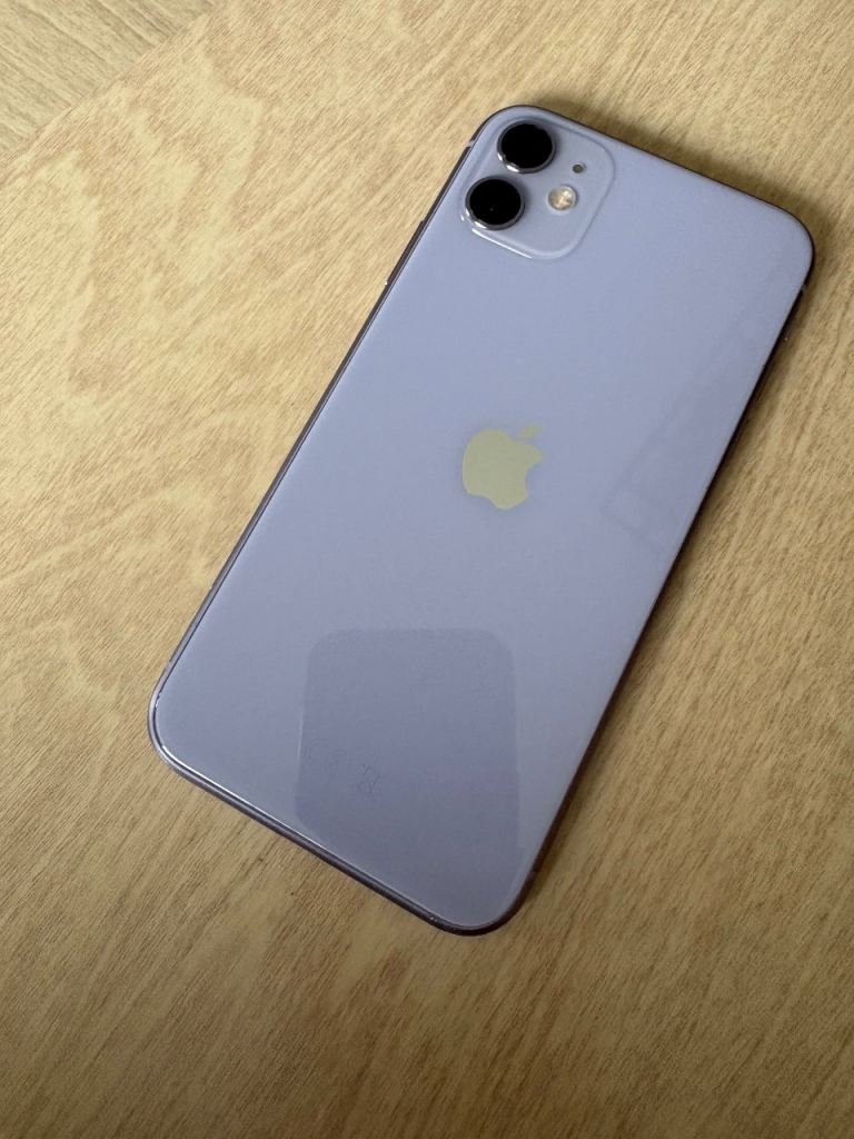 iPhone 11 unlocked 64gb purple 