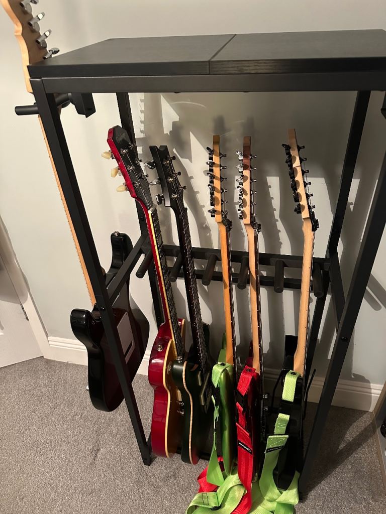 Mahancris 7 guitar padded stand