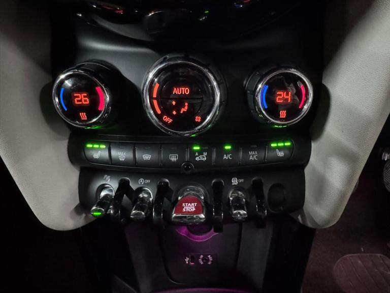 2015 MINI Hatch 1.5 Cooper 5dr HATCHBACK PETROL Manual