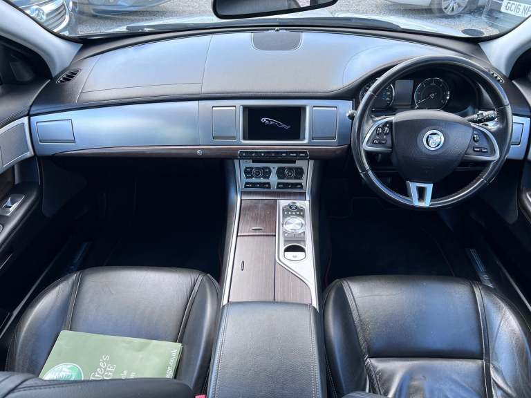 JAGUAR XF 2.2 d Luxury 2013