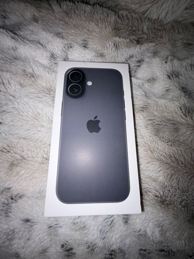 iPhone 17 new and sealed 