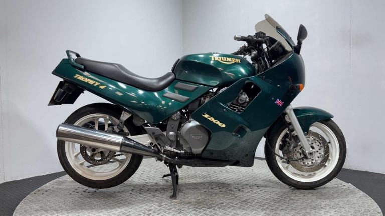 Triumph Trophy [Phone number removed]OWNER VERY CLEAN ONLY 18K PROJECT BIKE SPORTS TOURE