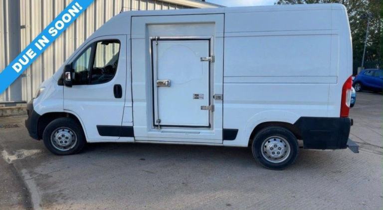 2020 70 PEUGEOT BOXER 2.2 BLUEHDI 335 PROFESSIONAL 140BHP EURO 6 L2 H2 MWB FRIDG