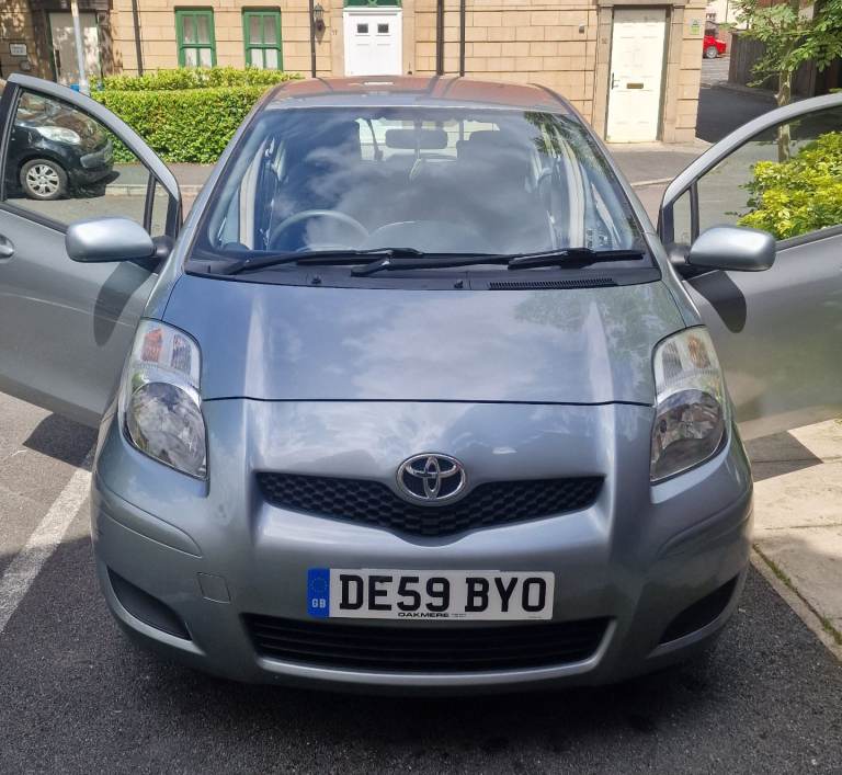 Toyota Yaris 1.0 VVT-i TR 5dr Automatic 