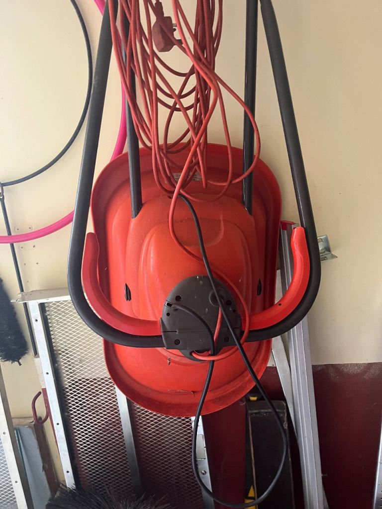 Amazing little mower 