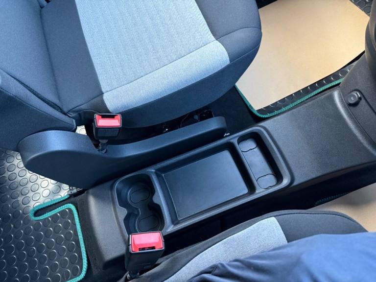 2025 Citroen Berlingo 100kW Plus XL 52kWh 5dr Auto [7 Seat] MPV ELECTRIC Automatic