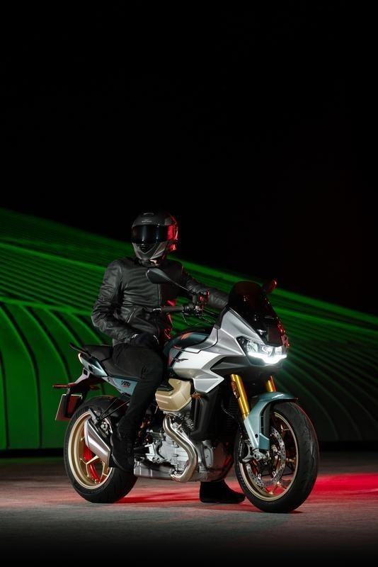 Moto Guzzi V100 S MANDELLO, IN STOCK NOW! SAVING £2841.