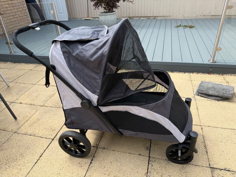 Large dog pram
