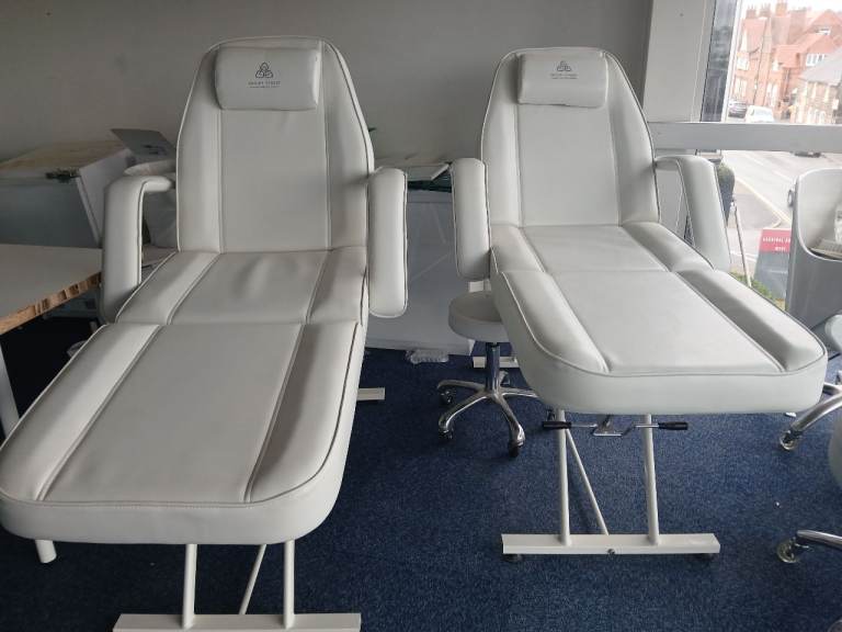 Massage chairs 