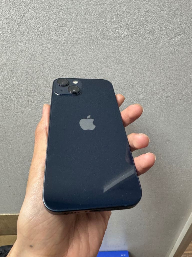 iPhone 13 ブラック 128gb battery 86% Amazon.co.jp: Apple iPhone 13 128 GB Midnight SIM-Free Refurbished