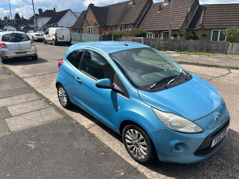 Ford, KA, Hatchback, 2011, Manual, 1242 (cc), 3 doors