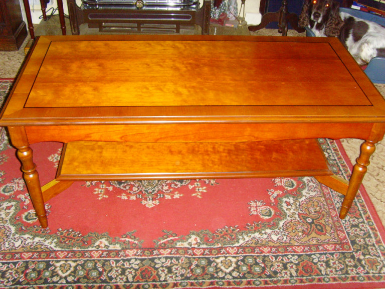 Quality coffee table in mint condition