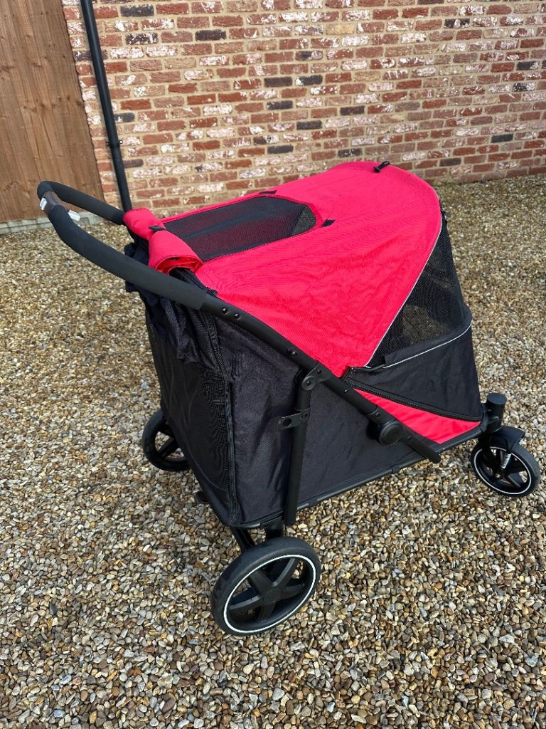 Paw hut dog stroller