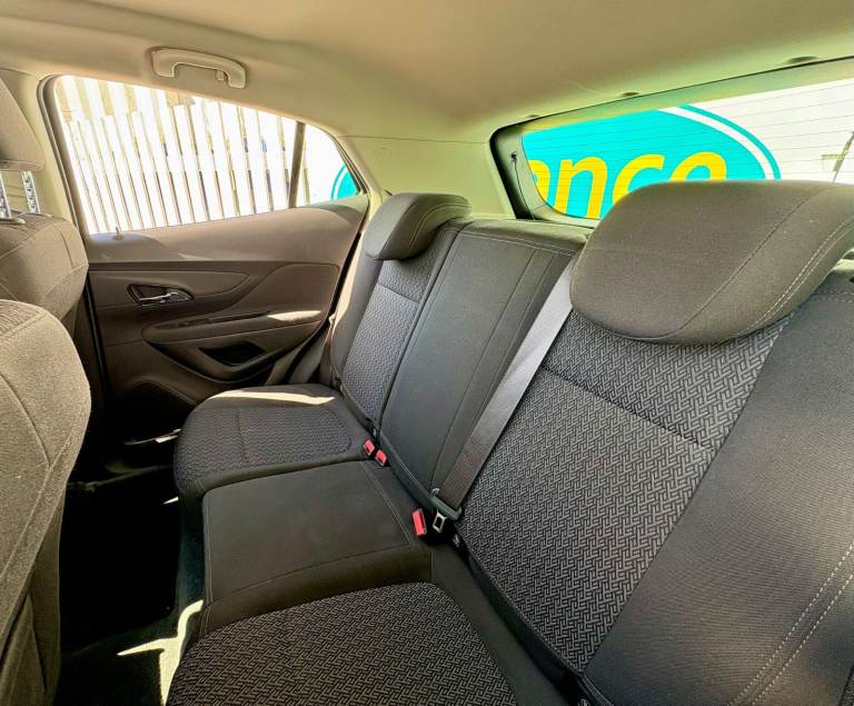 CAN'T GET CREDIT? CALL US! Vauxhall Mokka X 1.4i Design Nav ecoTEC - £149 DEPOSIT, £60 PER WEEK