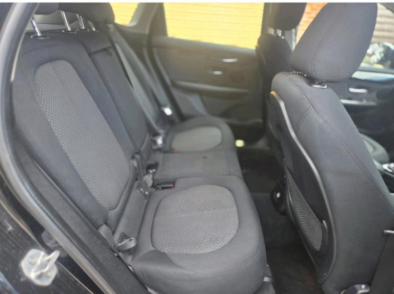 2016 BMW 2 Series 216d SE 5dr [Nav] Step Auto HATCHBACK Diesel Automatic