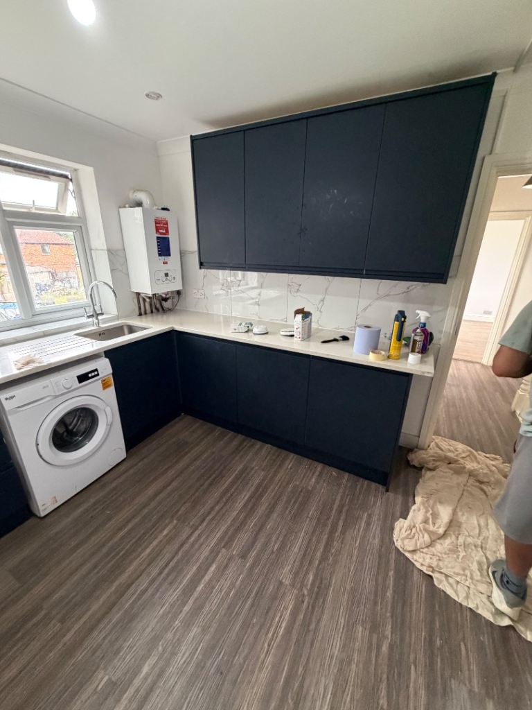 4 Bedrooms Duplex Flat is available to rent in Uxbridge UB8