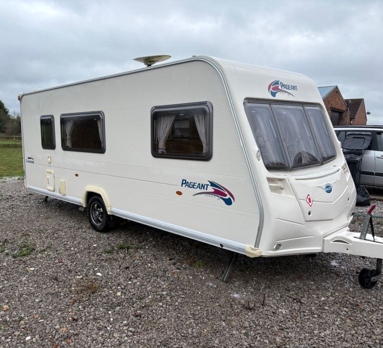 Bailey Pageant Series 6 Champagne 2008