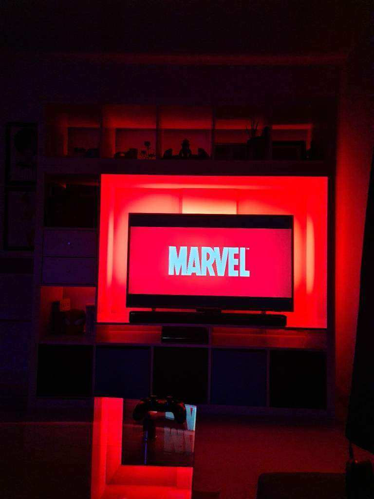 Philips Ambilight 50" 4k TV - Excellent Quality