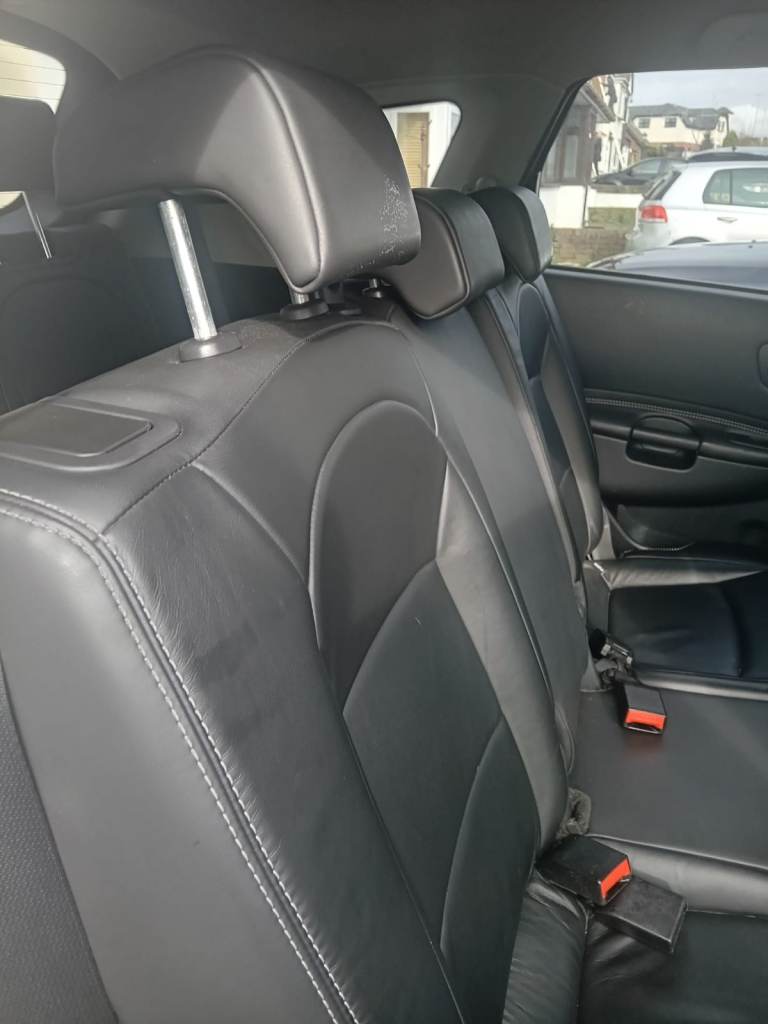 Reduced to clear £2000 Nissan qashqai 7 seater 