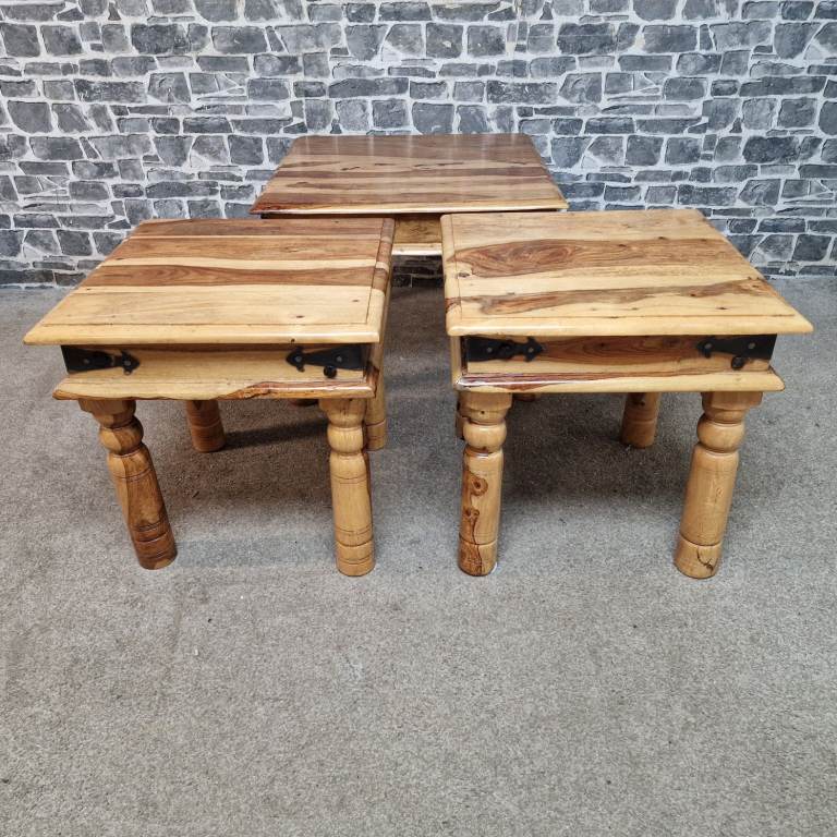 Set of 3 Wooden Coffee Tables (1 Large + 2 Small)