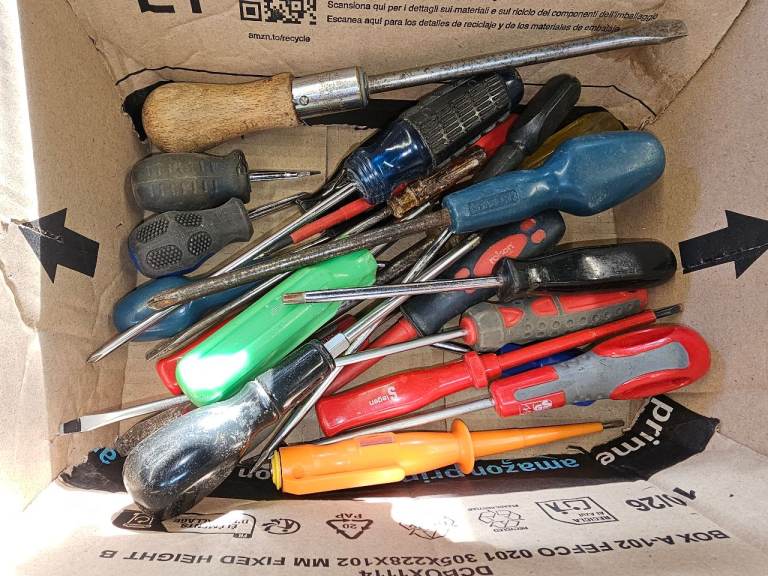 Box of Screw Drivers Allsorts Never need Another Screwdriver