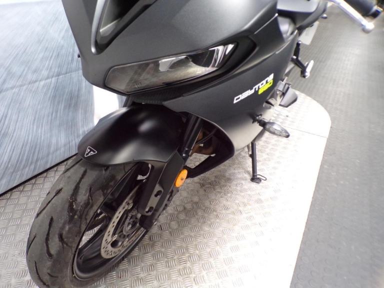 2024 TRIUMPH DAYTONA 660 CURRENTLY A2 RESTRICTED
