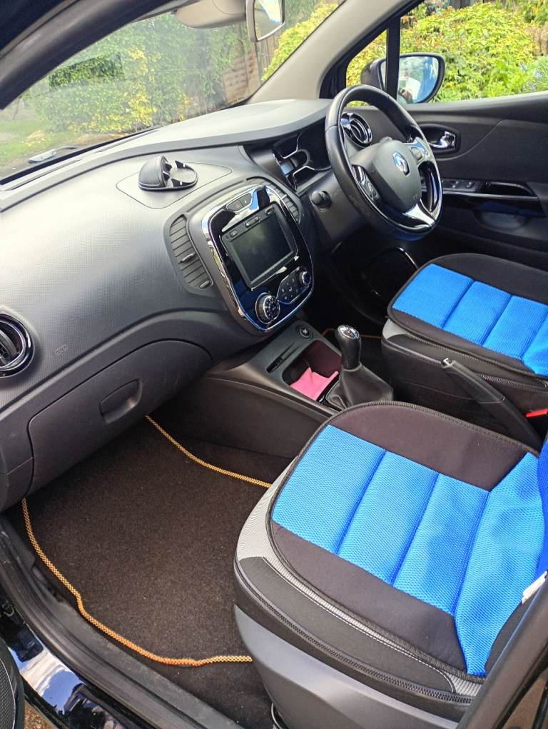 Renault, CAPTUR, Hatchback, 2014, Manual, 898 (cc), 5 doors