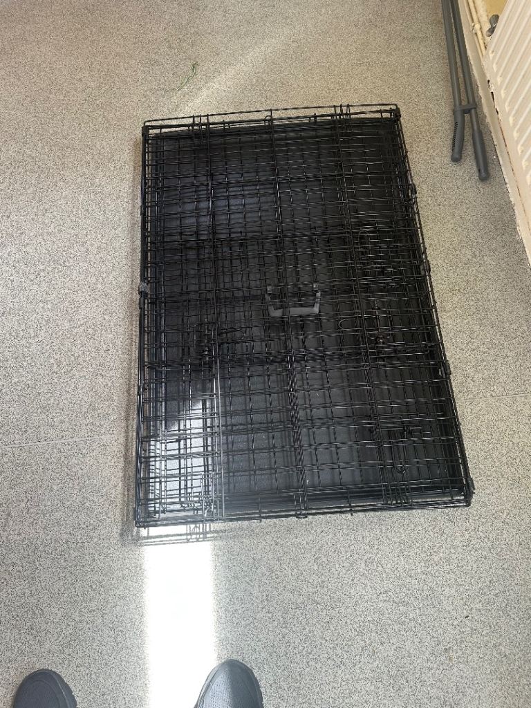 Large dog cage 