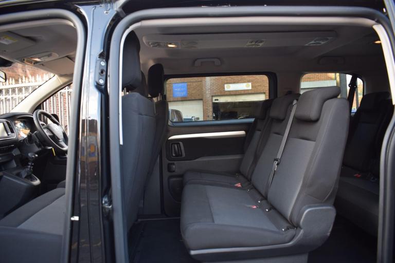 2022 Toyota PROACE CITY Verso 1.5D Shuttle Medium MPV MWB Euro 6 (s/s) 5dr (9 Seat) MPV Diesel Ma...