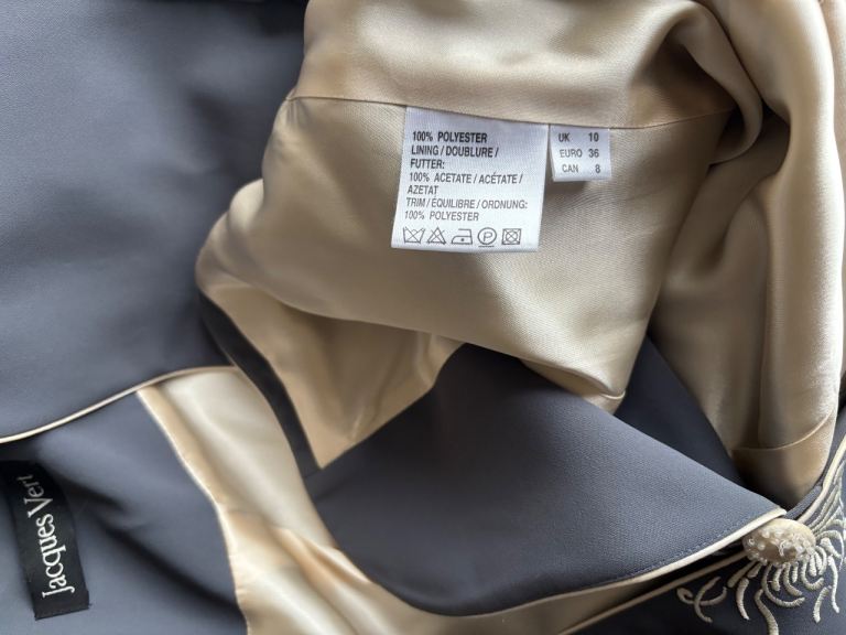 Patterned Jacques Vert woman’s outfit