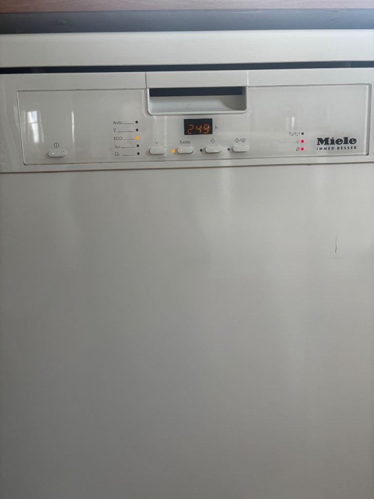 Dishwasher (Miele Immer Besser)