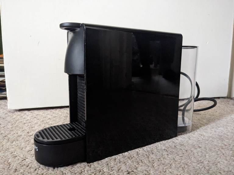 Nespresso by Krups Essenza Mini Coffee Machine