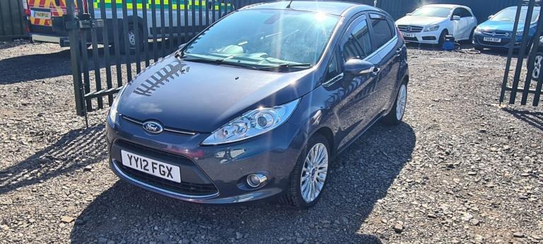 2012 Ford Fiesta 1.4 Titanium 5dr HATCHBACK Petrol Manual