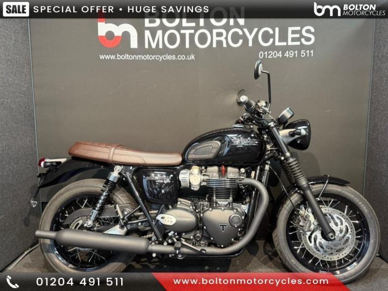 Triumph T120 Motorcycle Black 520 Miles