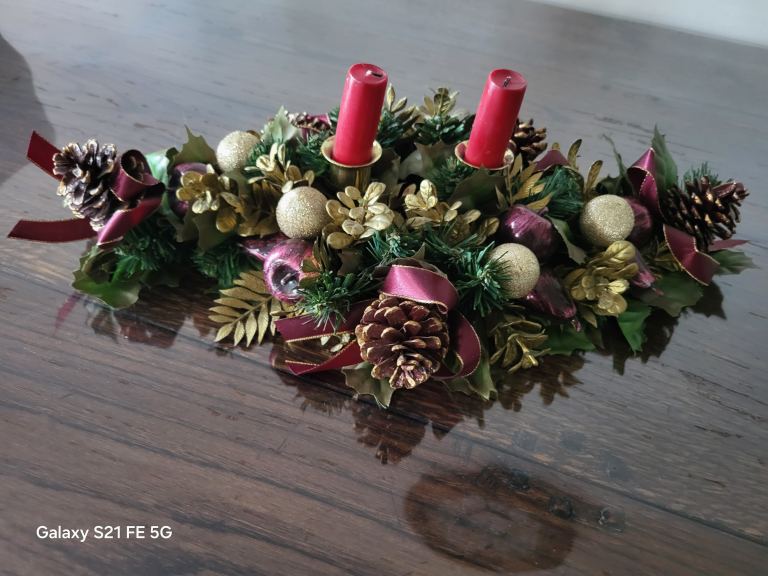 Christmas style table decoration