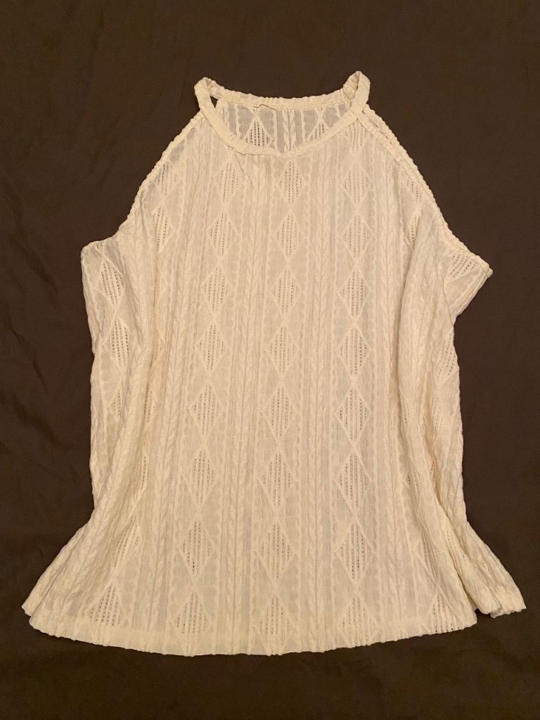 image for Shein Curve Cream Top