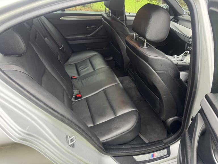 BMW 5 SERIES 2.0 520d M Sport Saloon 2013