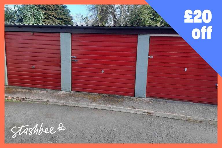 Garage to rent in Birmingham (B13) | Stashbee